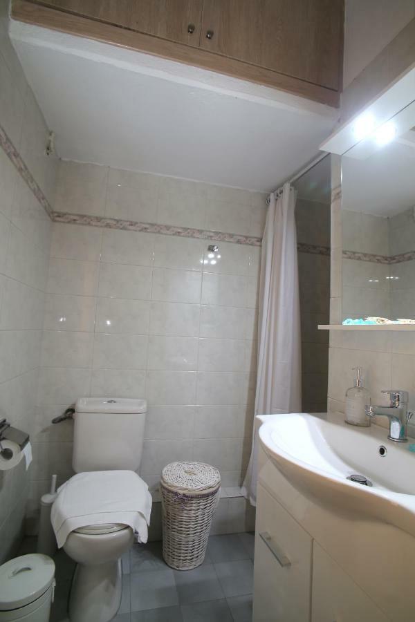 Stylish Modern Apartment, Nilie Hospitality Mgmt Thessaloniki Exterior photo